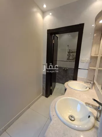 دور للإيجار في شارع رقم 475, حي النرجس, مدينة الرياض, منطقة الرياض صورة 4