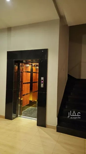 فيلا للبيع في شارع محمد السيرافي, حي العارض, مدينة الرياض, منطقة الرياض صورة 3