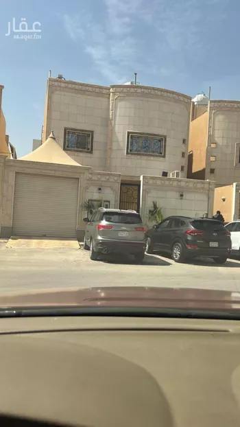 فيلا للبيع في شارع المشوار, حي الوادي, مدينة الرياض, منطقة الرياض