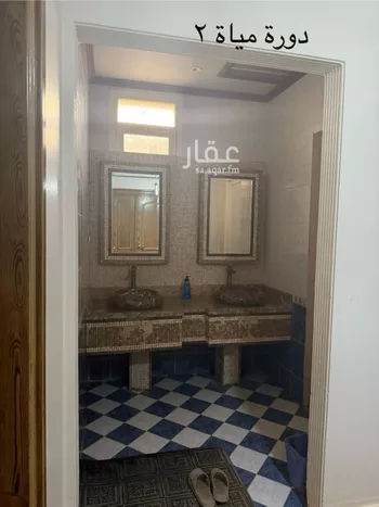 فيلا للبيع في شارع صيدا, حي الفلاح, مدينة الرياض, منطقة الرياض صورة 4
