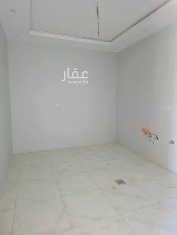 مستودع للإيجار في ضمد