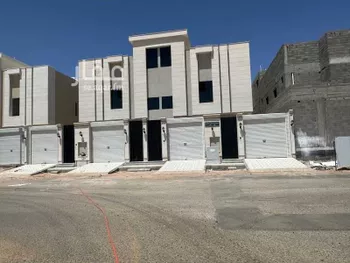 شقة للبيع في شارع عبد اللطيف بن عبد السلام ريس, حي قرية النيصية, مدينة حائل, منطقة حائل صورة 2