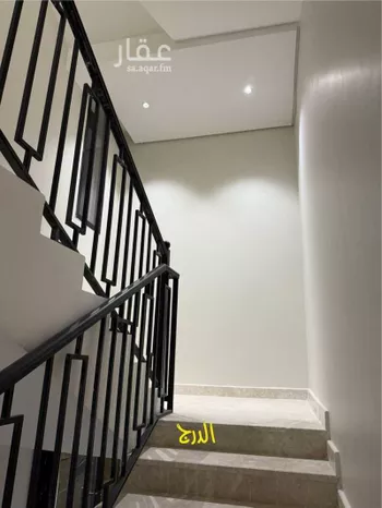 دور للبيع في شارع 4843352, حي الجنادرية, مدينة الرياض, منطقة الرياض صورة 3