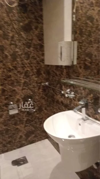 عمارة للإيجار في شارع الريان, حي النفل, مدينة الرياض, منطقة الرياض صورة 5
