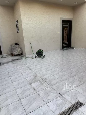 دور للبيع في شارع عمران السلاوي, حي العزيزية, مدينة الرياض, منطقة الرياض صورة 2