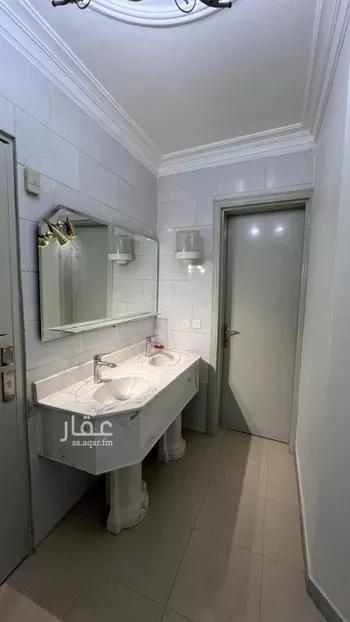 عمارة للإيجار في شارع عبدالرحمن الناصر, حي النهضة, مدينة الرياض, منطقة الرياض