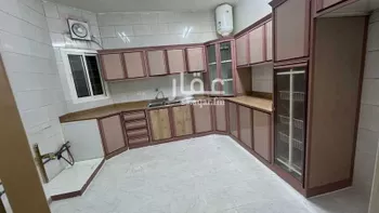 عمارة للإيجار في شارع عبدالرحمن الناصر, حي النهضة, مدينة الرياض, منطقة الرياض صورة 4