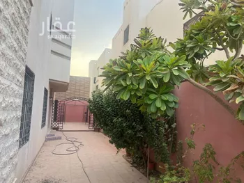فيلا للإيجار في شارع عبدالمحسن الطوسي, حي الروضة, مدينة الرياض, منطقة الرياض صورة 3