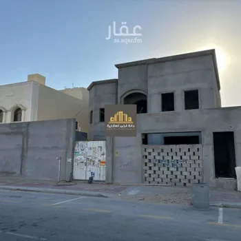 فيلا للبيع في شارع أبو فضالة الانصاري, حي الحسام, مدينة الدمام, المنطقة الشرقية صورة 2
