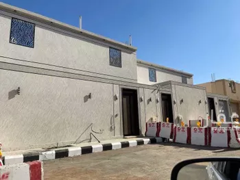 دور للبيع في شارع جندب ابن النعمان, حي سكة الحديد, مدينة المدينه المنوره, منطقة المدينة المنورة صورة 3