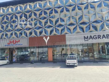 محل للإيجار في شارع انس بن مالك, حي الياسمين, مدينة الرياض, منطقة الرياض صورة 2
