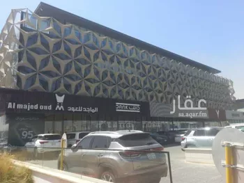 محل للإيجار في شارع انس بن مالك, حي الياسمين, مدينة الرياض, منطقة الرياض