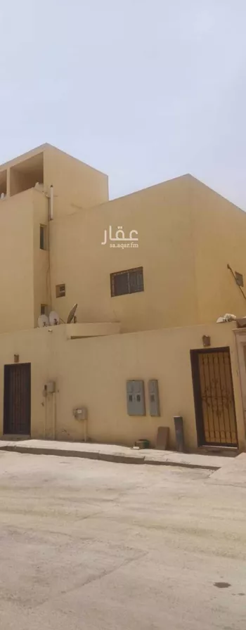 عمارة للبيع في حي عرقة, مدينة الرياض, منطقة الرياض