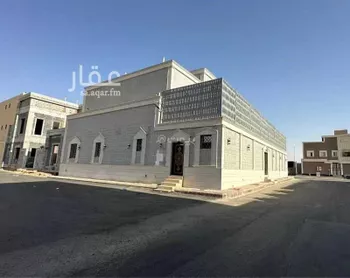 فيلا للبيع في شارع عبداللطيف بن المبارك, حي المهدية, مدينة الرياض, منطقة الرياض صورة 2