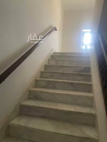فيلا للبيع في شارع اسماء بنت عمرو ، حي مهزور ، المدينة المنورة ، منطقة المدينة المنورة صورة 3