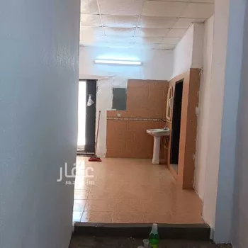 دور للبيع في شارع عبدالله بن خالد المخزومي, حي وعيرة, مدينة المدينه المنوره, منطقة المدينة المنورة صورة 5