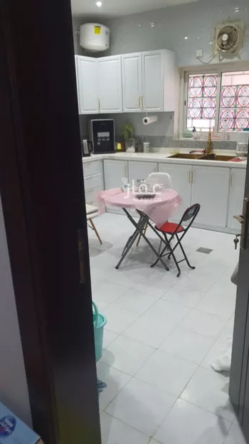 شقة للبيع في شارع حجاج ابن الحارث, حي شظاة, مدينة المدينه المنوره, منطقة المدينة المنورة صورة 2