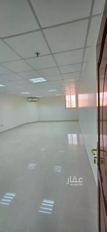 عمارة للإيجار في شارع لبيد ابن عقبة, حي المبعوث, مدينة المدينه المنوره, منطقة المدينة المنورة صورة 3