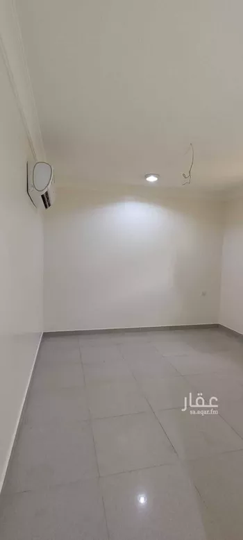 شقة للإيجار في شارع ابي الكرم, حي الضباط, مدينة الرياض, منطقة الرياض