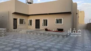 دور للبيع في شارع موسي الرازي ، حي الحلقة الشرقية ، الطائف ، الطائف