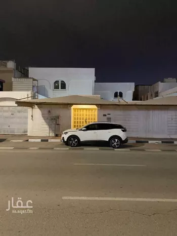 فيلا للإيجار في شارع مكة المكرمة ، حي العقربية ، الخبر ، الخبر