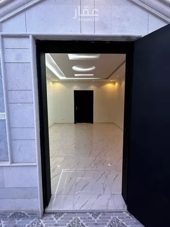 فيلا للبيع في شارع ابن أبي العلاء, حي المهدية, مدينة الرياض, منطقة الرياض صورة 5
