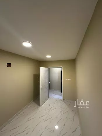 فيلا للبيع في شارع ابن أبي العلاء, حي المهدية, مدينة الرياض, منطقة الرياض صورة 3