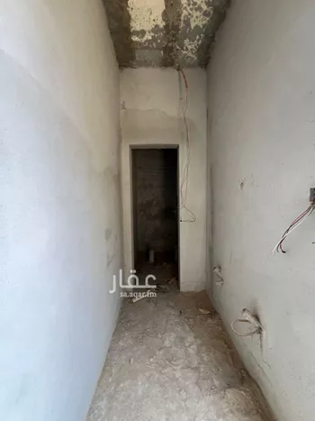 فيلا للبيع في شارع عبدالله بن حسان, حي القيروان, مدينة الرياض, منطقة الرياض صورة 3