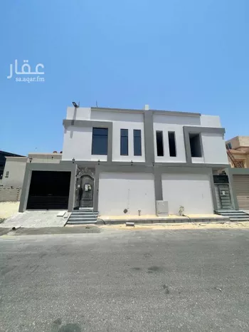 فيلا للبيع في حي المنتزة, مدينة القطيف, المنطقة الشرقية