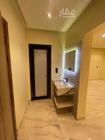 شقة للبيع في شارع تركي العطيشان, حي الجلوية, مدينة الدمام, المنطقة الشرقية صورة 5