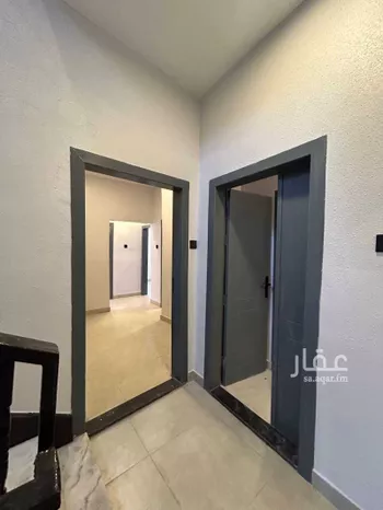 عمارة للبيع في شارع عين الثغرة, حي أم الحمام الشرقي, مدينة الرياض, منطقة الرياض صورة 5