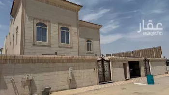 فيلا للإيجار في شارع البكيريه, حي الصواري, مدينة الخبر, المنطقة الشرقية صورة 3