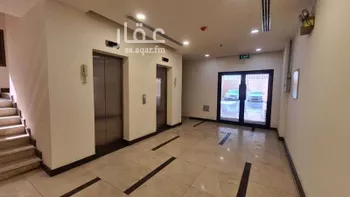 مكتب تجاري للإيجار في شارع طريق الملك فهد بن عبدالعزيز, حي صناعية الفوازية, مدينة الخبر, المنطقة الشرقية صورة 4