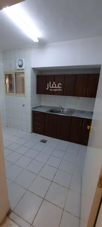 شقة للإيجار في شارع البحتري, حي الزهراء, مدينة الرياض, منطقة الرياض صورة 3
