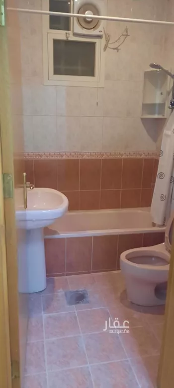 فيلا للإيجار في شارع ابي المظفر الخطيب, حي المصيف, مدينة الرياض, منطقة الرياض صورة 4