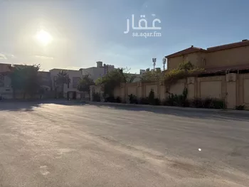 فيلا للبيع في شارع خميس الشعراء, حي المحمدية, مدينة الرياض, منطقة الرياض صورة 3