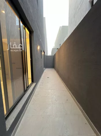 دور للبيع في شارع أحمد العطار, حي الرمال, مدينة الرياض, منطقة الرياض صورة 4