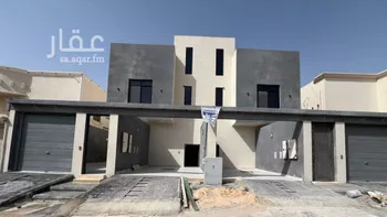 دور للبيع في شارع رقم 28, حي العزيزية, مدينة الرياض, منطقة الرياض