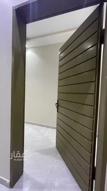 شقة للإيجار في شارع شارع مالك الخدري, حي الجامعة, مدينة ثادق, منطقة الرياض صورة 5