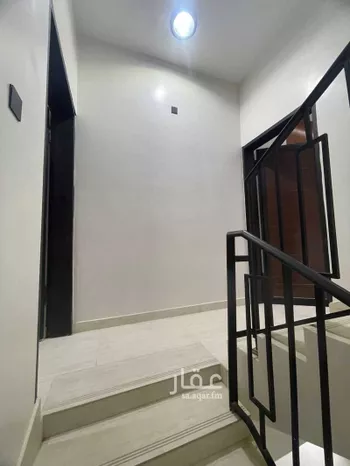 دور للبيع في شارع عمران بن السعادات, حي البيان, مدينة الرياض, منطقة الرياض صورة 3