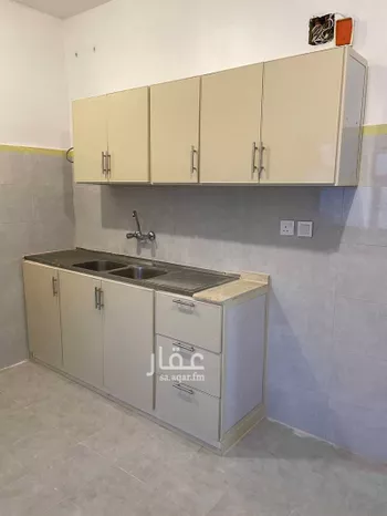 شقة للإيجار في شارع شارع المامون بن الرشيد, حي الشفاء, مدينة ابها, منطقة عسير صورة 3