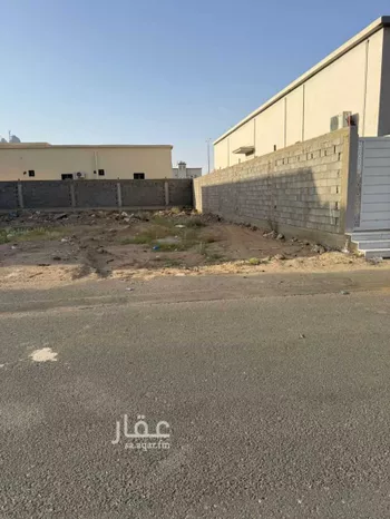 أرض للبيع في شارع شواحط ، حي النزهة ، بيشة ، بيشة