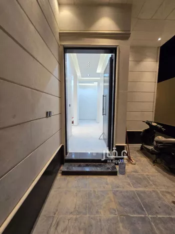 دور للبيع في شارع عطية سالم, حي البيان, مدينة الرياض, منطقة الرياض صورة 2