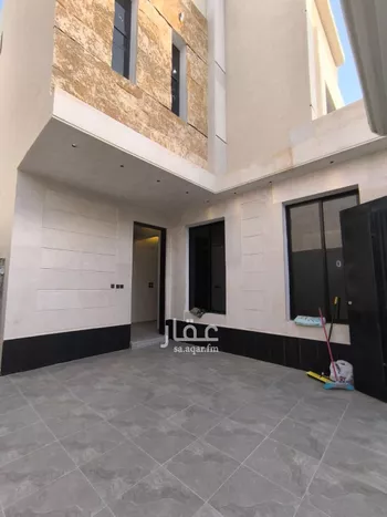 دور للبيع في شارع رقم 255, حي النظيم, مدينة الرياض, منطقة الرياض صورة 2