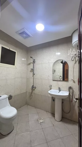 شقة للإيجار في شارع علي حافظ, حي العليا, مدينة الخبر, المنطقة الشرقية صورة 3