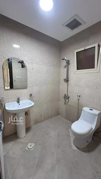 شقة للإيجار في شارع علي حافظ, حي العليا, مدينة الخبر, المنطقة الشرقية صورة 4