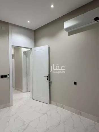 شقة للبيع في شارع احمد بن نصر الخفاف, حي العارض, مدينة الرياض, منطقة الرياض صورة 4