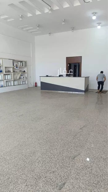 محل للإيجار في شارع 1037551, حي الياسمين, مدينة تبوك, منطقة تبوك صورة 3