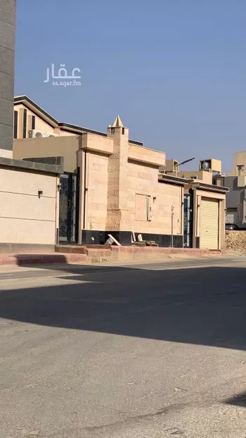 دور للبيع في شارع رقم 9 ، حي ظهرة لبن ، الرياض ، منطقة الرياض