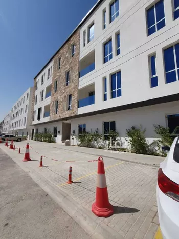 عمارة للبيع في شارع ابها, حي الملقا, مدينة الرياض, منطقة الرياض صورة 2
